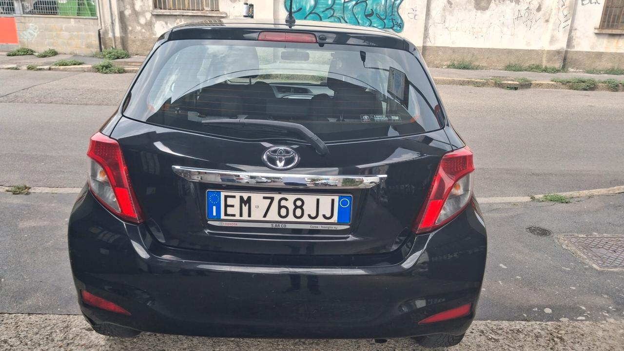 Toyota Yaris 1300 GPL BOMBOLA NUOVA