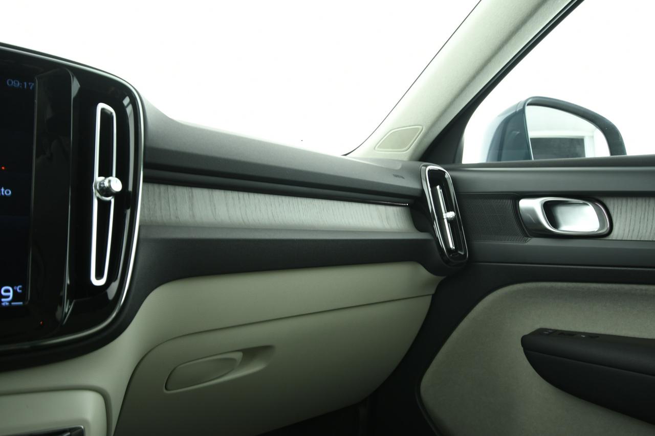 VOLVO XC40 1.5 t5 phev Inscription auto PELLE+APP CONNECT