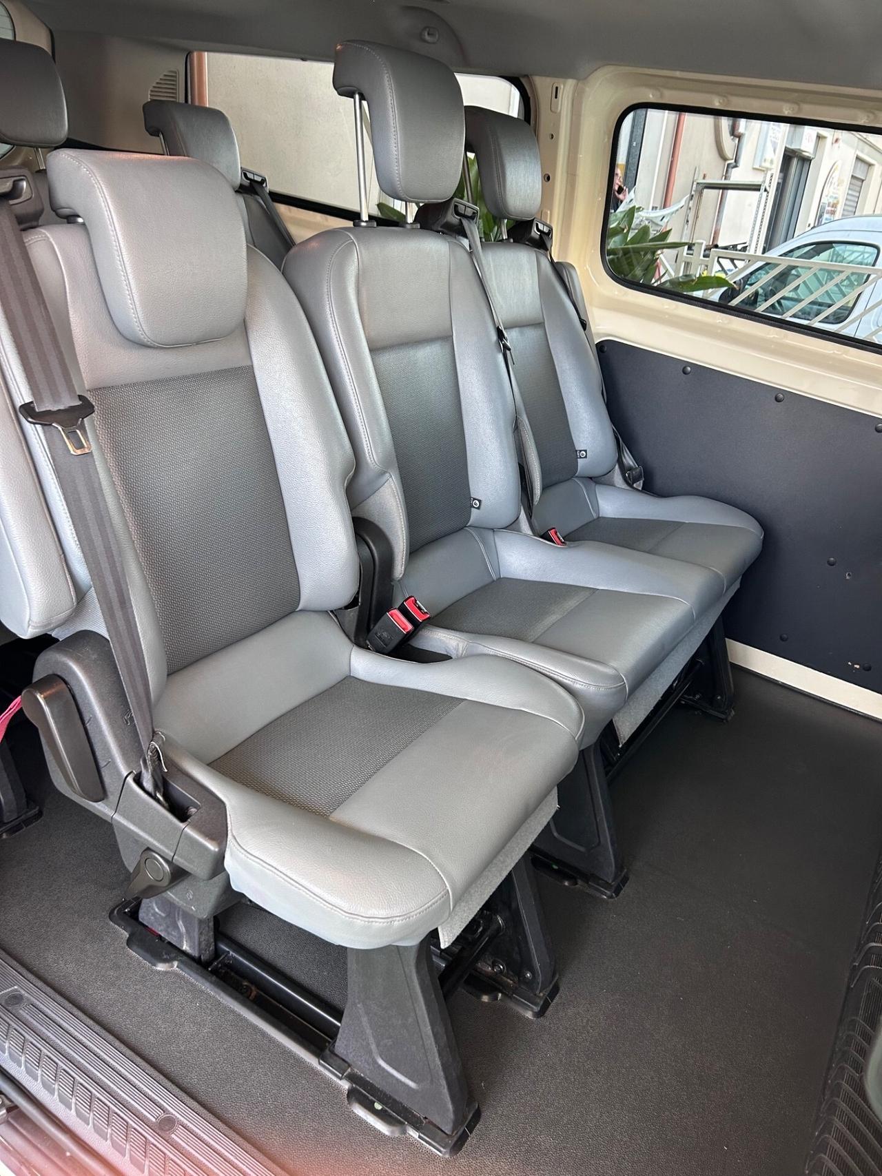 Ford Transit Custom 340 2.0 TDCi 130 PL Combi Tren