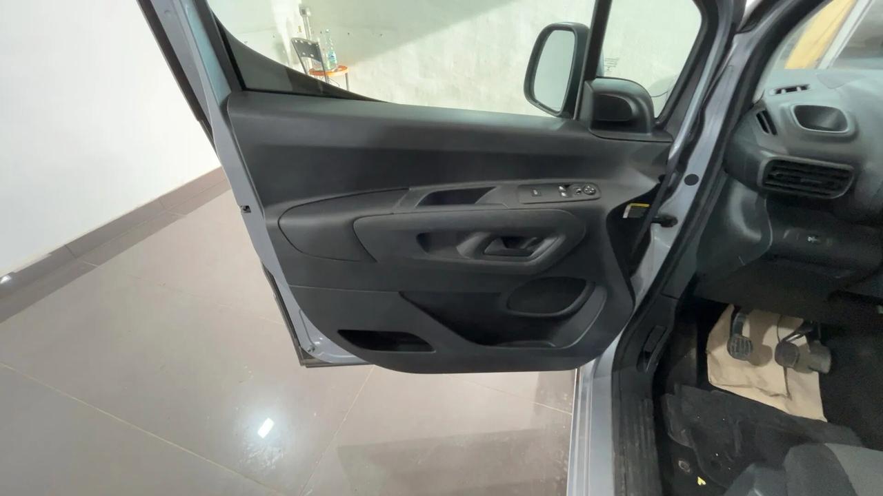 Berlingo 1.5 bluehdi XL Feel s&s 100cv