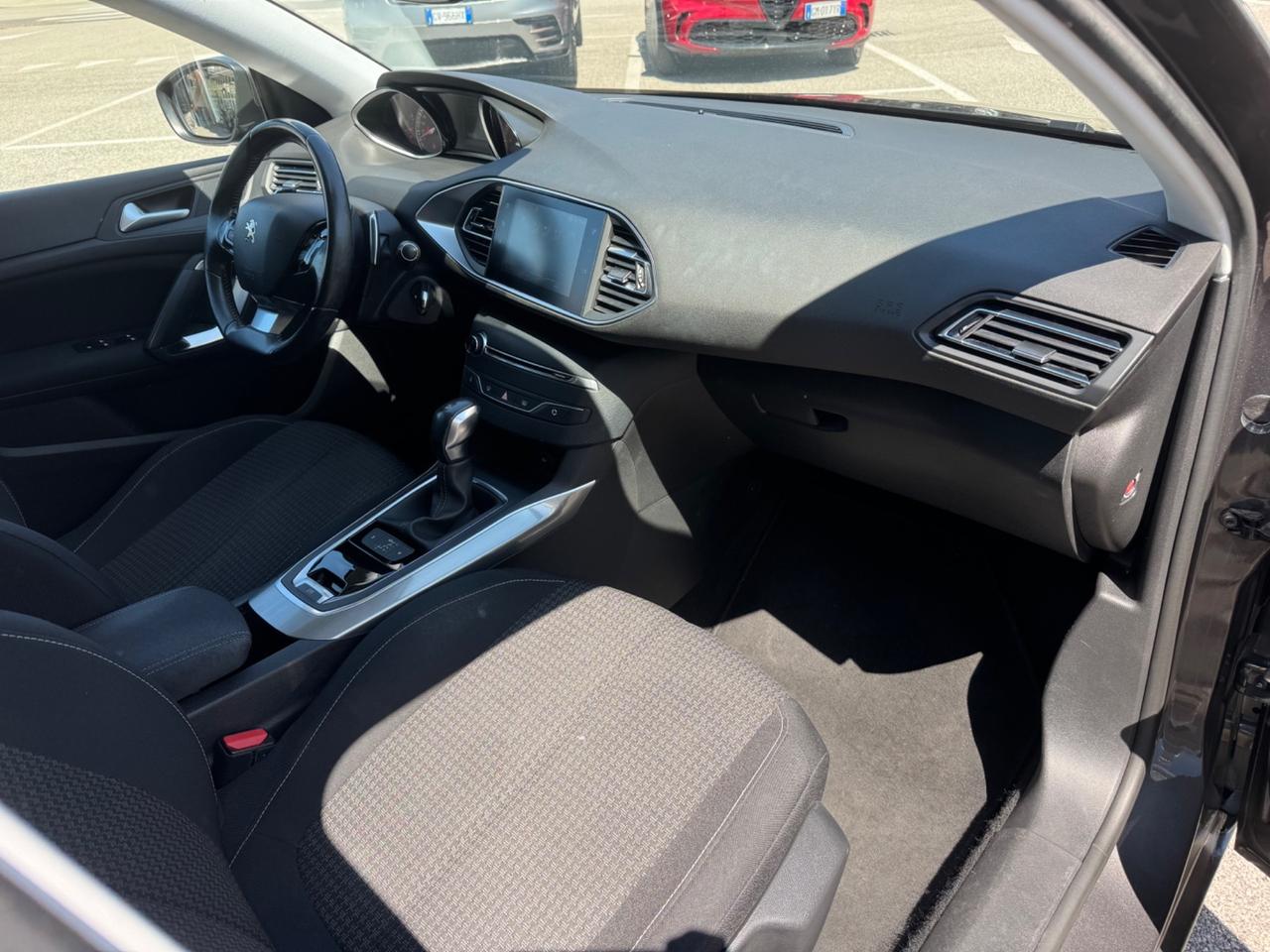 Peugeot 308 BlueHDi 130 S&S EAT6 SW Business