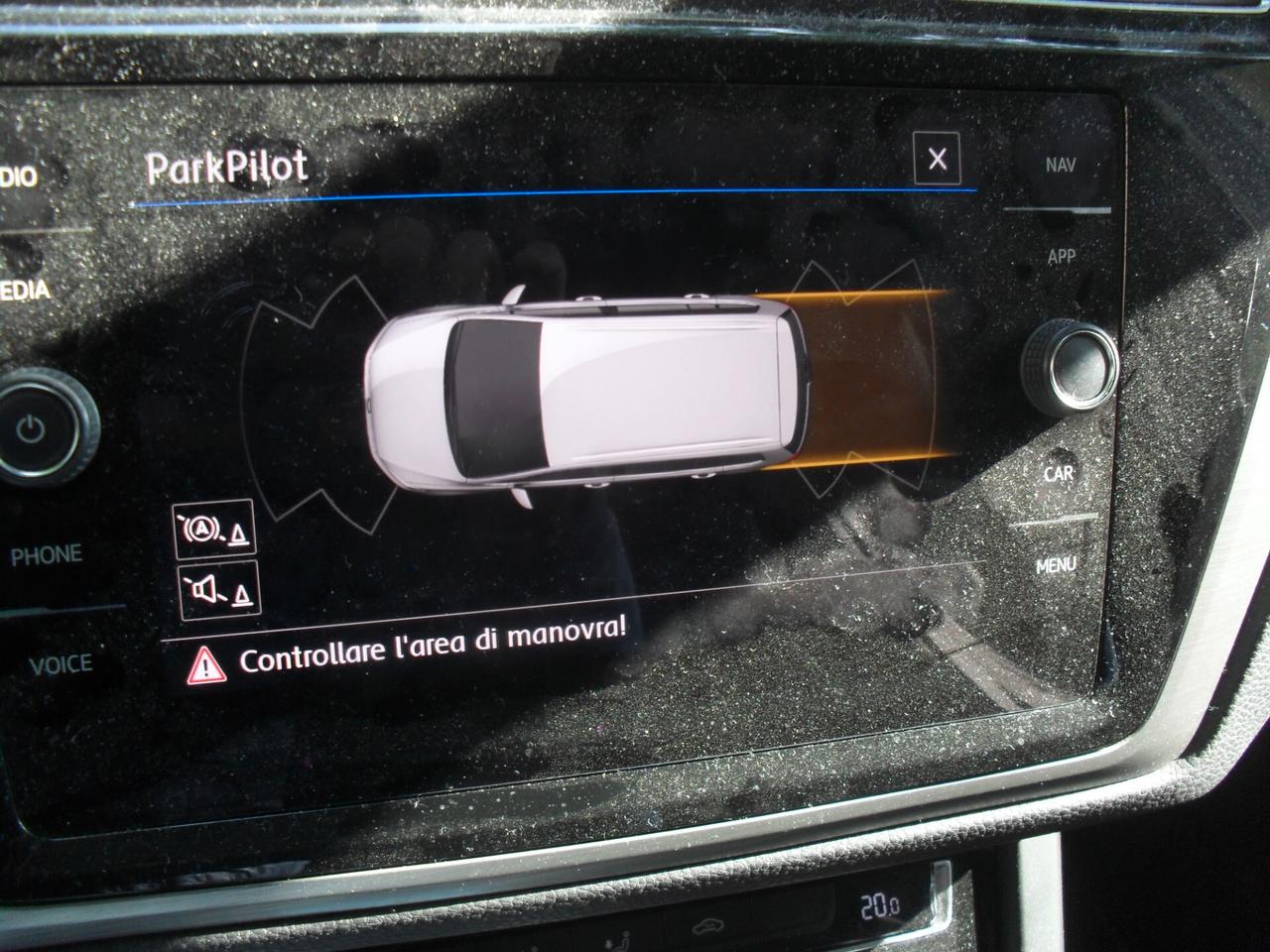 Volkswagen Touran 2.0 TDI 150 CV SCR DSG Business BlueMotion Technology