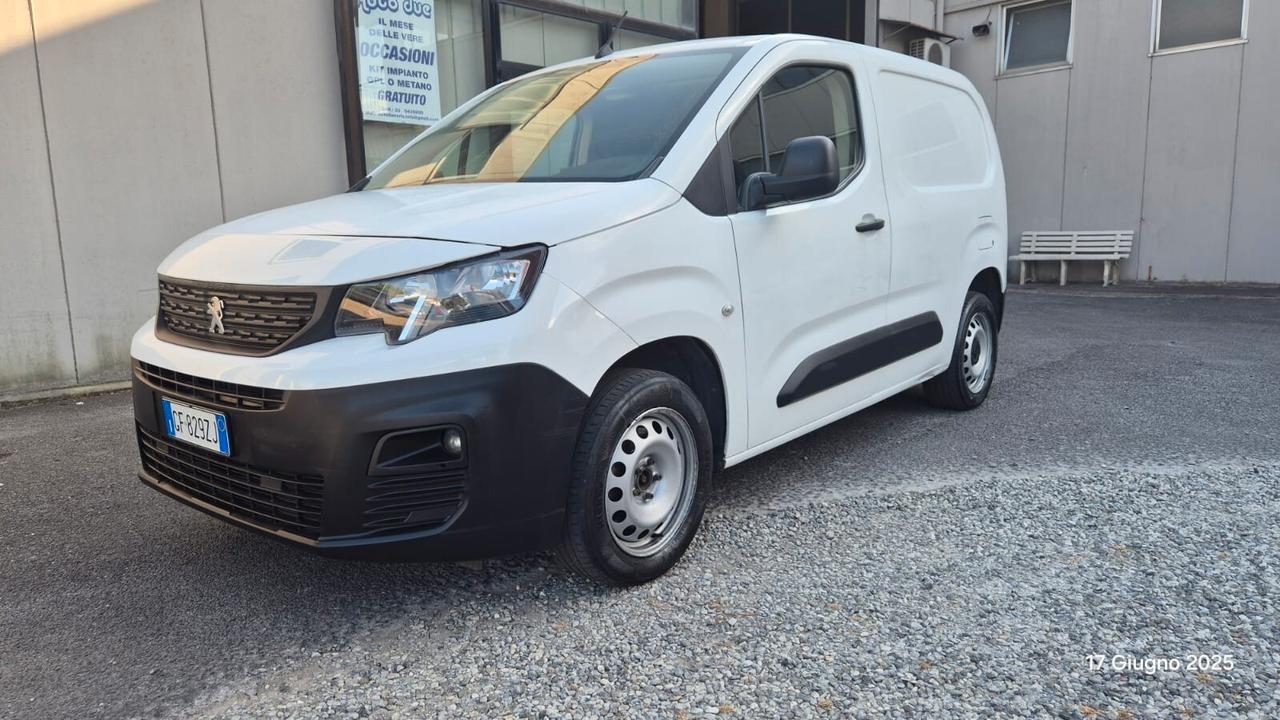 PEUGEOT PARTENER