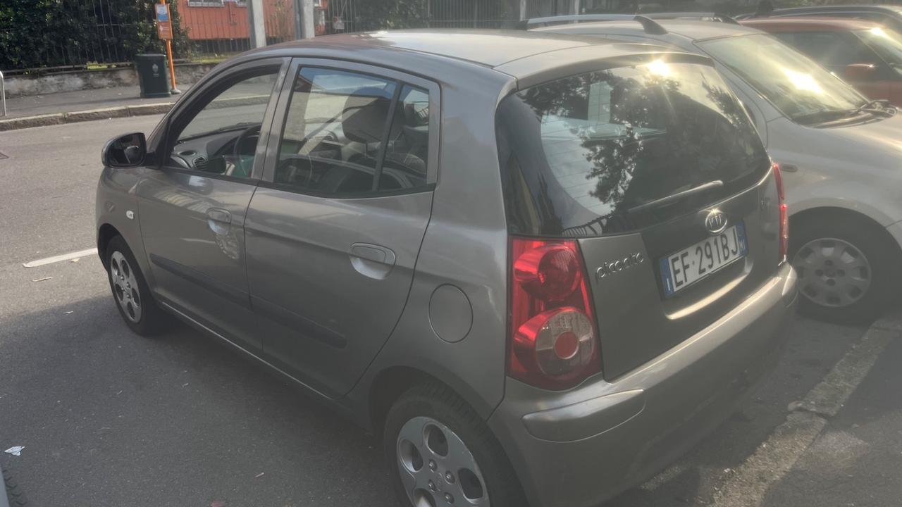 Kia Picanto 1.0 12V Town