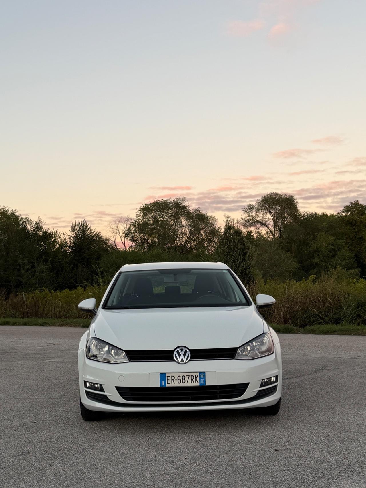 Volkswagen Golf Confortline