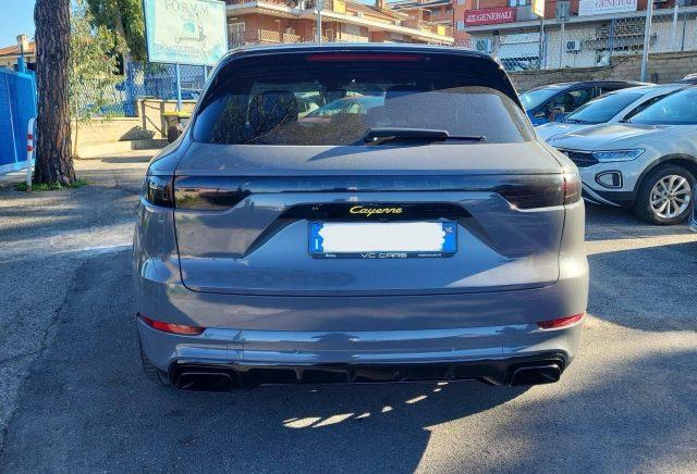 PORSCHE Cayenne 3.0 V6