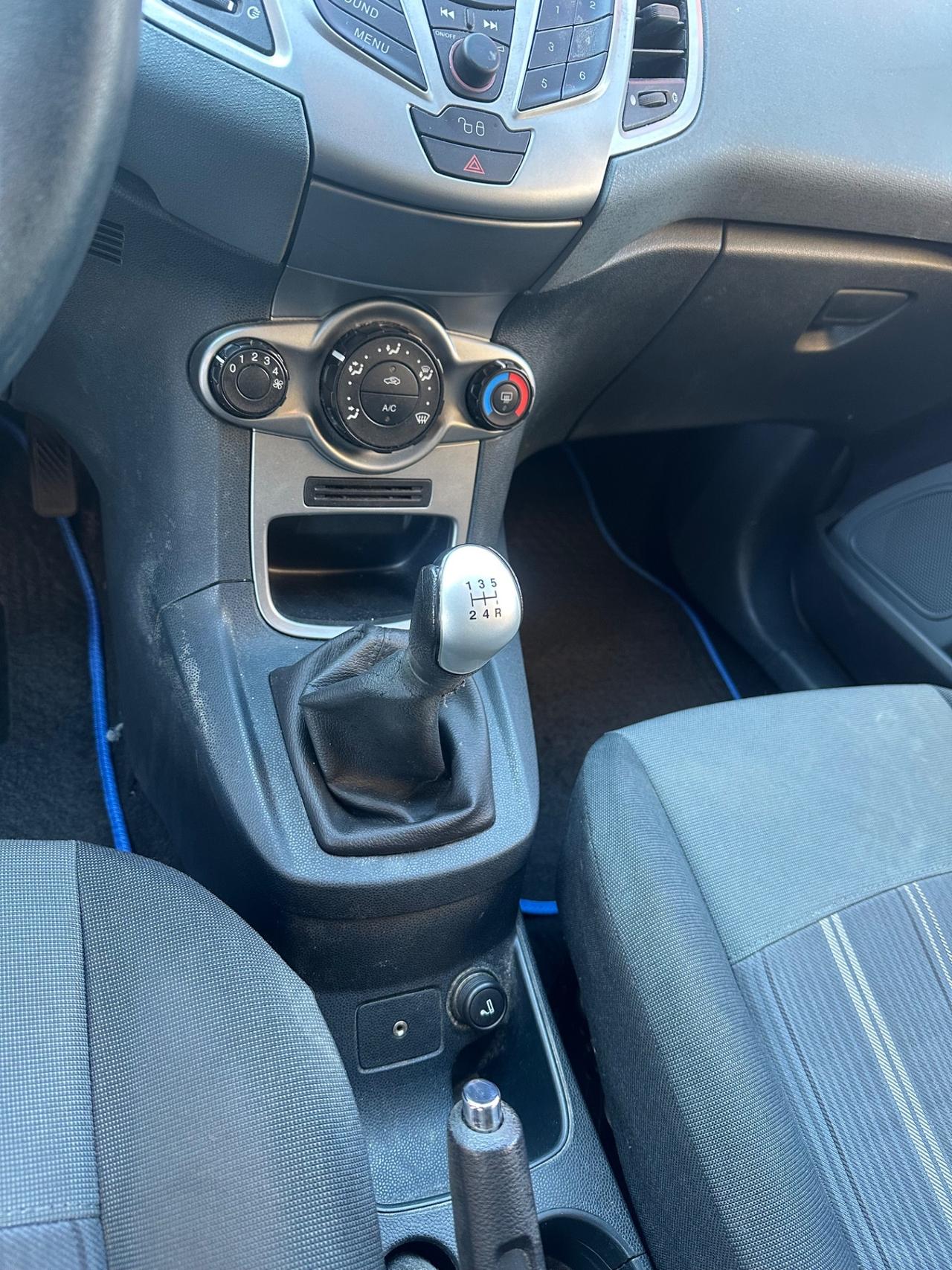 Ford Fiesta 1.2 82 CV 5 porte Titanium