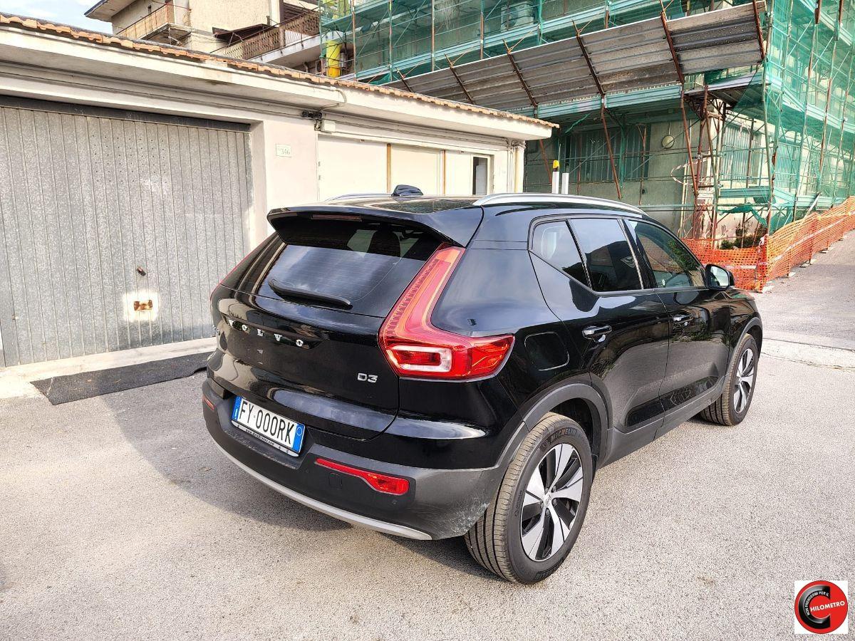 VOLVO XC40 2.0 D 150CV Geartronic Momentum