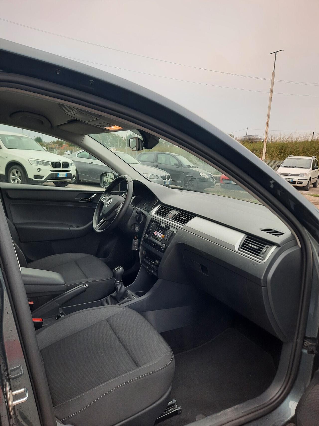 Skoda Rapid 1.4 TDI 90 CV Ambition OK NEOPATENTATI