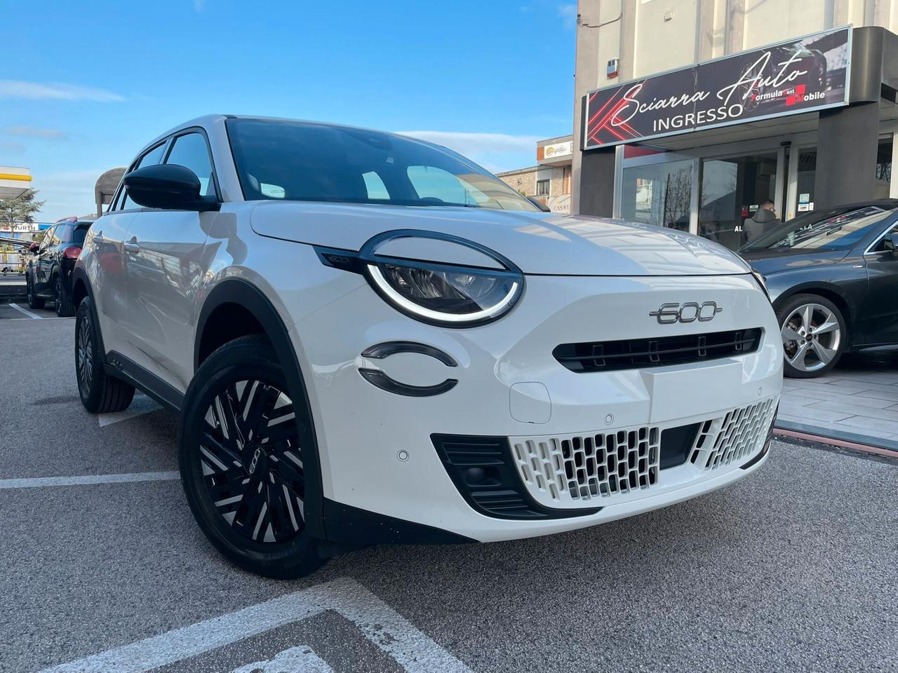 Fiat 600 Hybrid 100 CV DCT MHEV