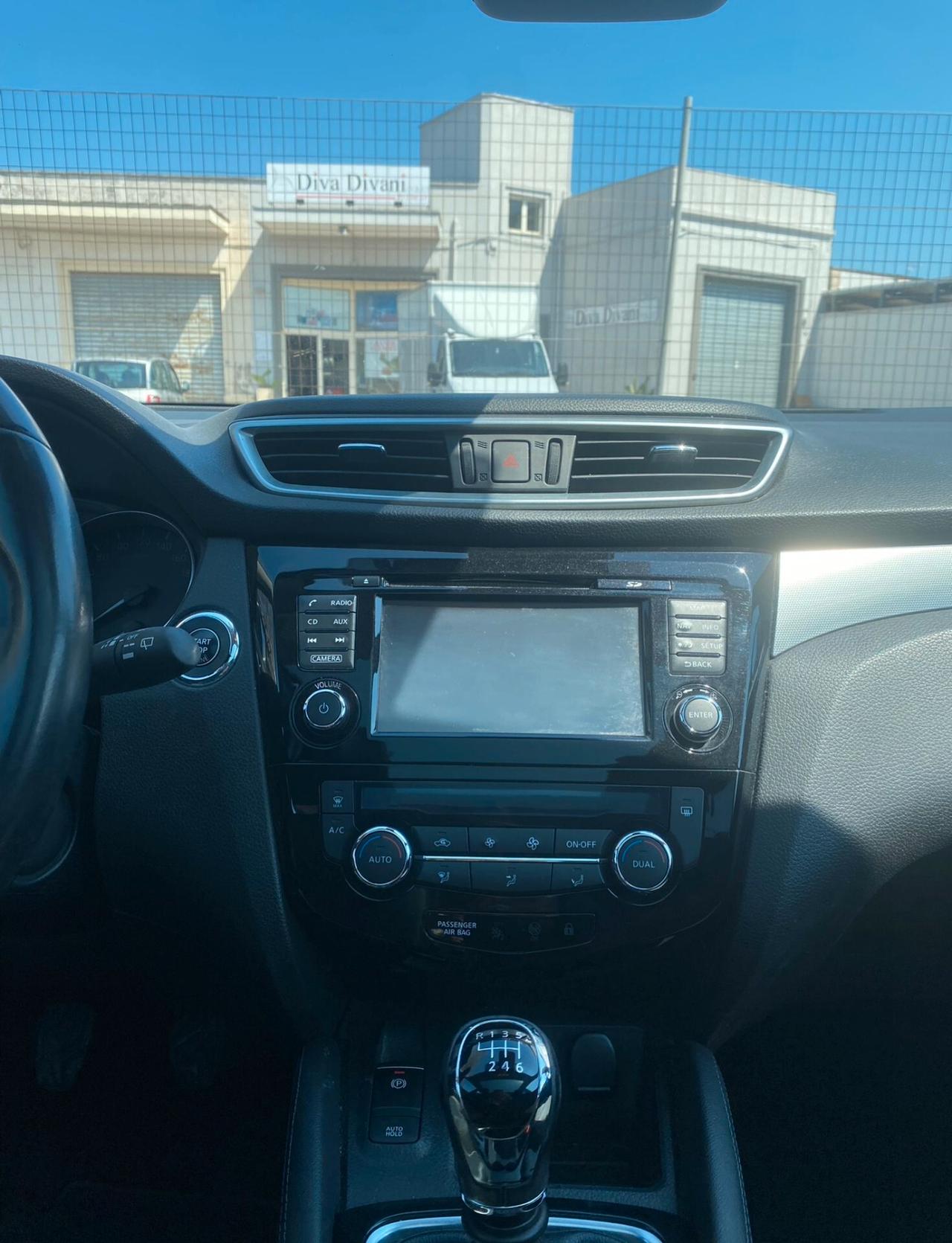 Nissan Qashqai 1.5 dCi N-Connecta