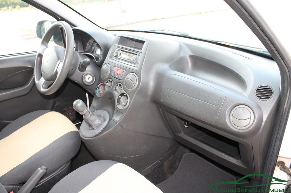 Fiat Panda 1.3 MJT PER NEOPATENTATI