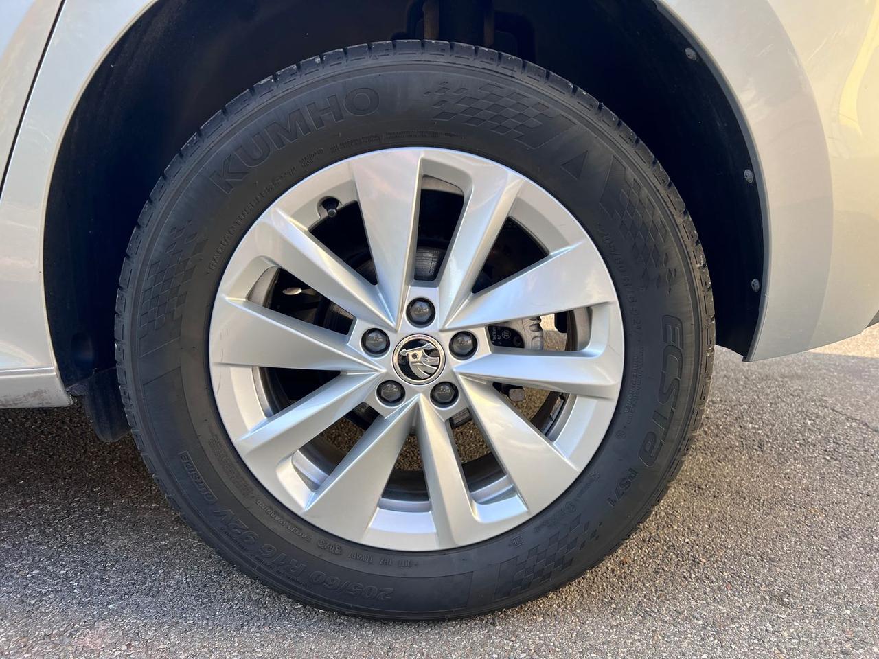 Skoda Kamiq 1.0 TSI Ambition #7727