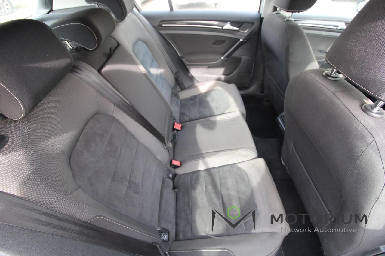 Volkswagen Golf 5 Porte Golf 5p 1.6 tdi (btdi) Highline 110cv