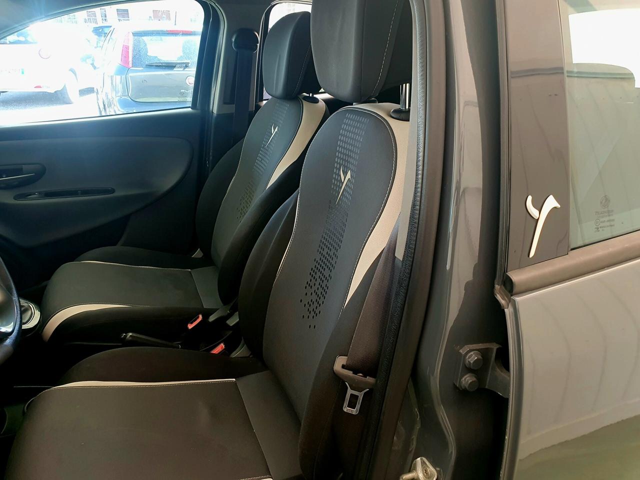 Lancia Ypsilon 1.2 BENZ. - 2014 - KM. 131.000 - NEOPATENTATI