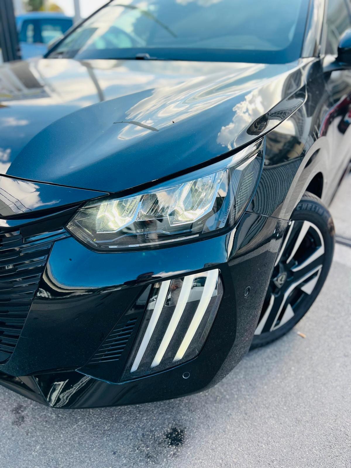 Peugeot 208 Restyling 100cv Allure - 2024