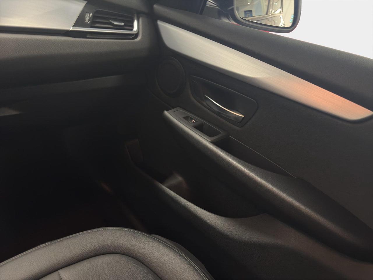 Bmw 218d Active Tourer Advantage my17