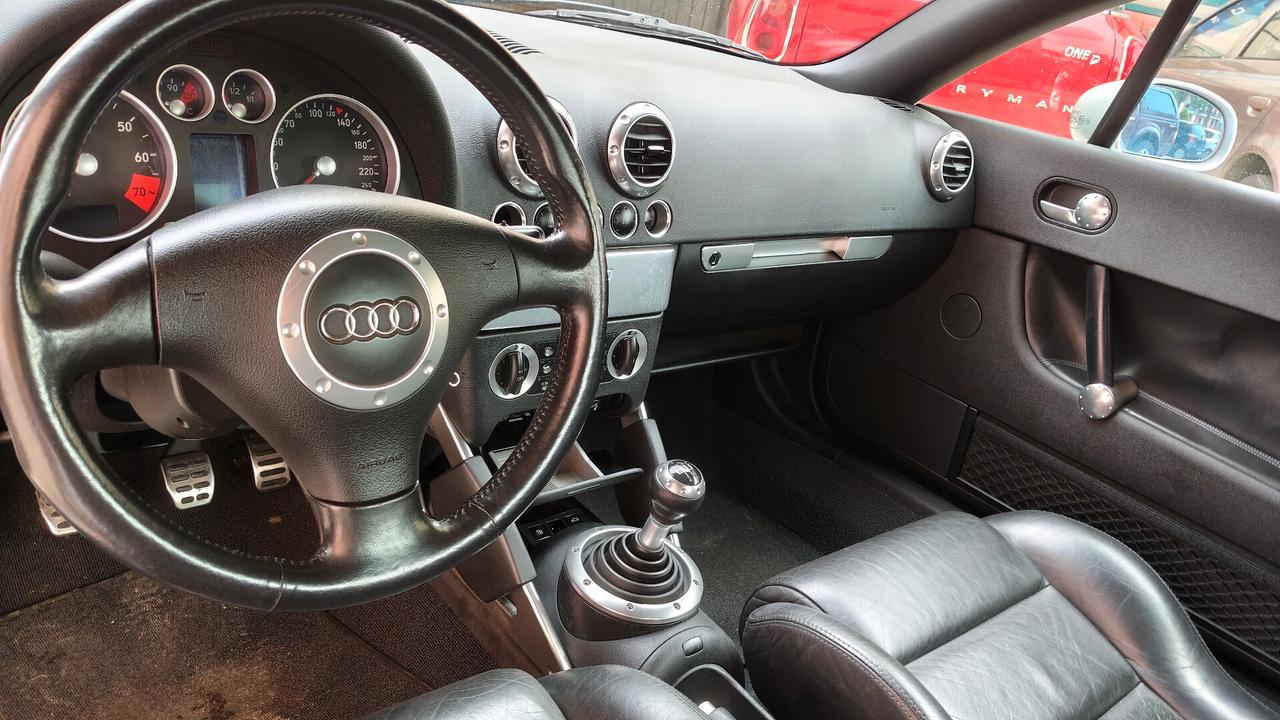 Audi TT 1.8 T 180 CV