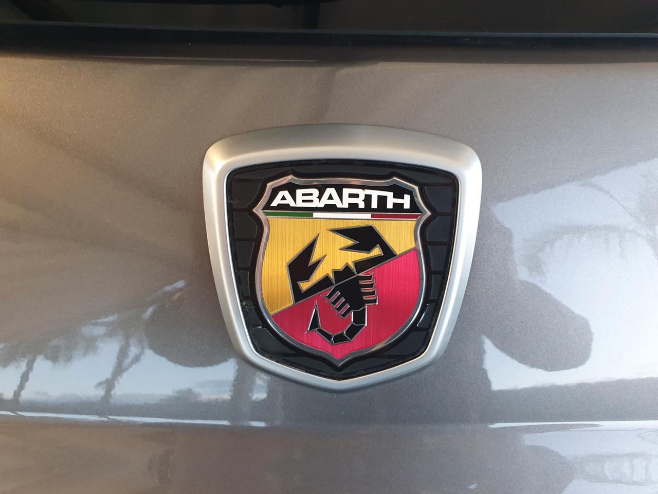 Abarth 595 1.4 Turbo T-Jet 165 CV Turismo
