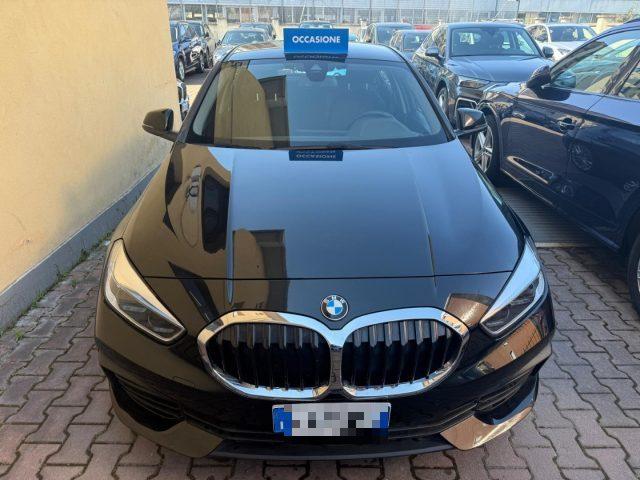 BMW 120 d 5p. Business Advantage