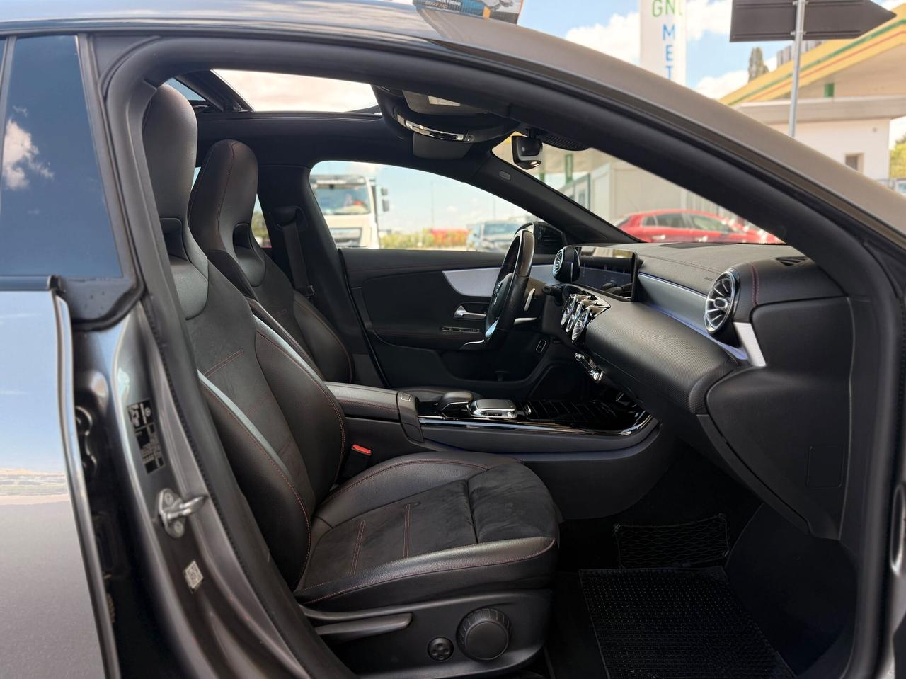 Mercedes-benz CLA 200 d Automatic Premium/19"/TETTO/FULL