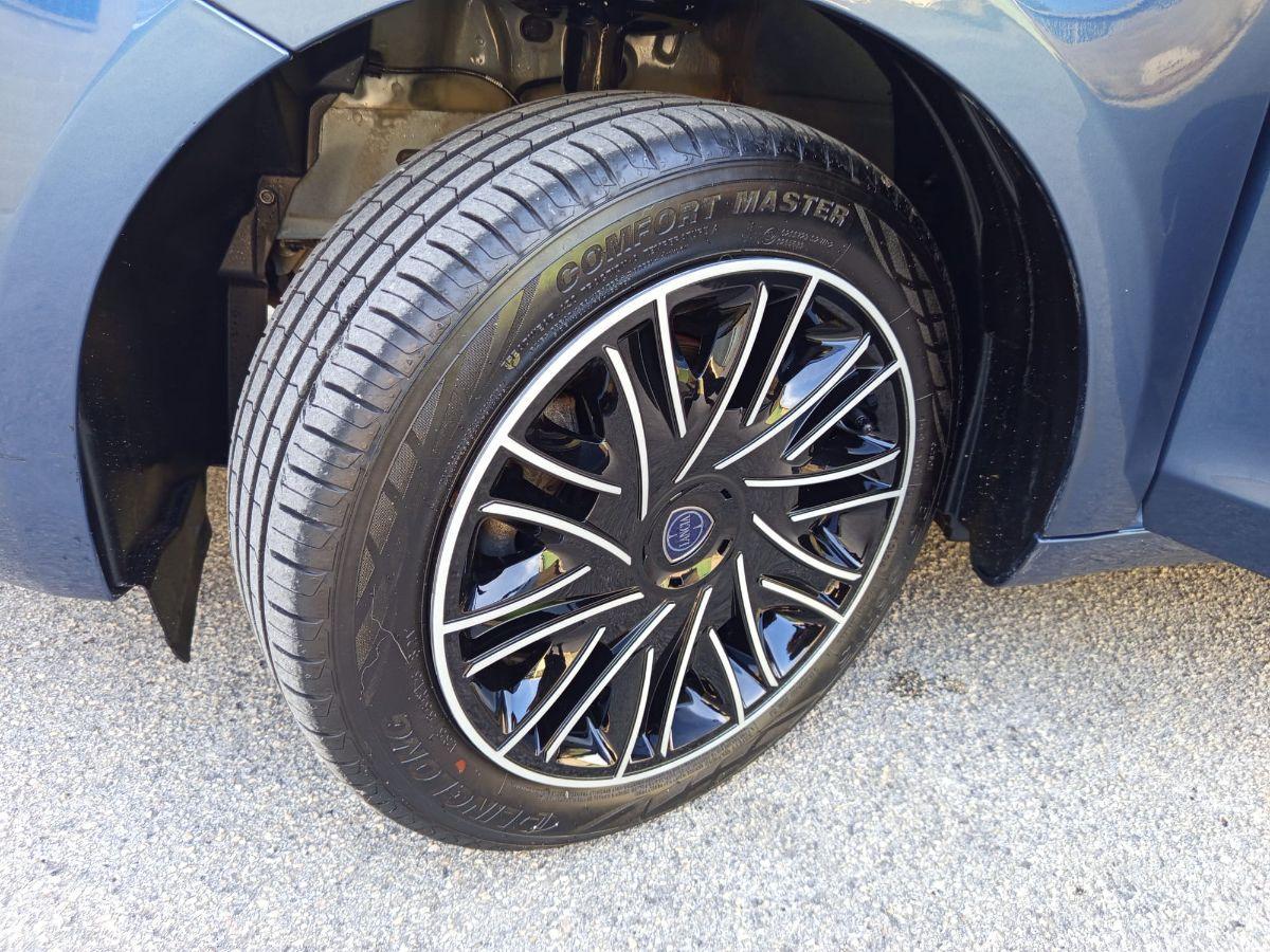 LANCIA Ypsilon 1.0 FireFly 5p. Hybryd Gold - 2022