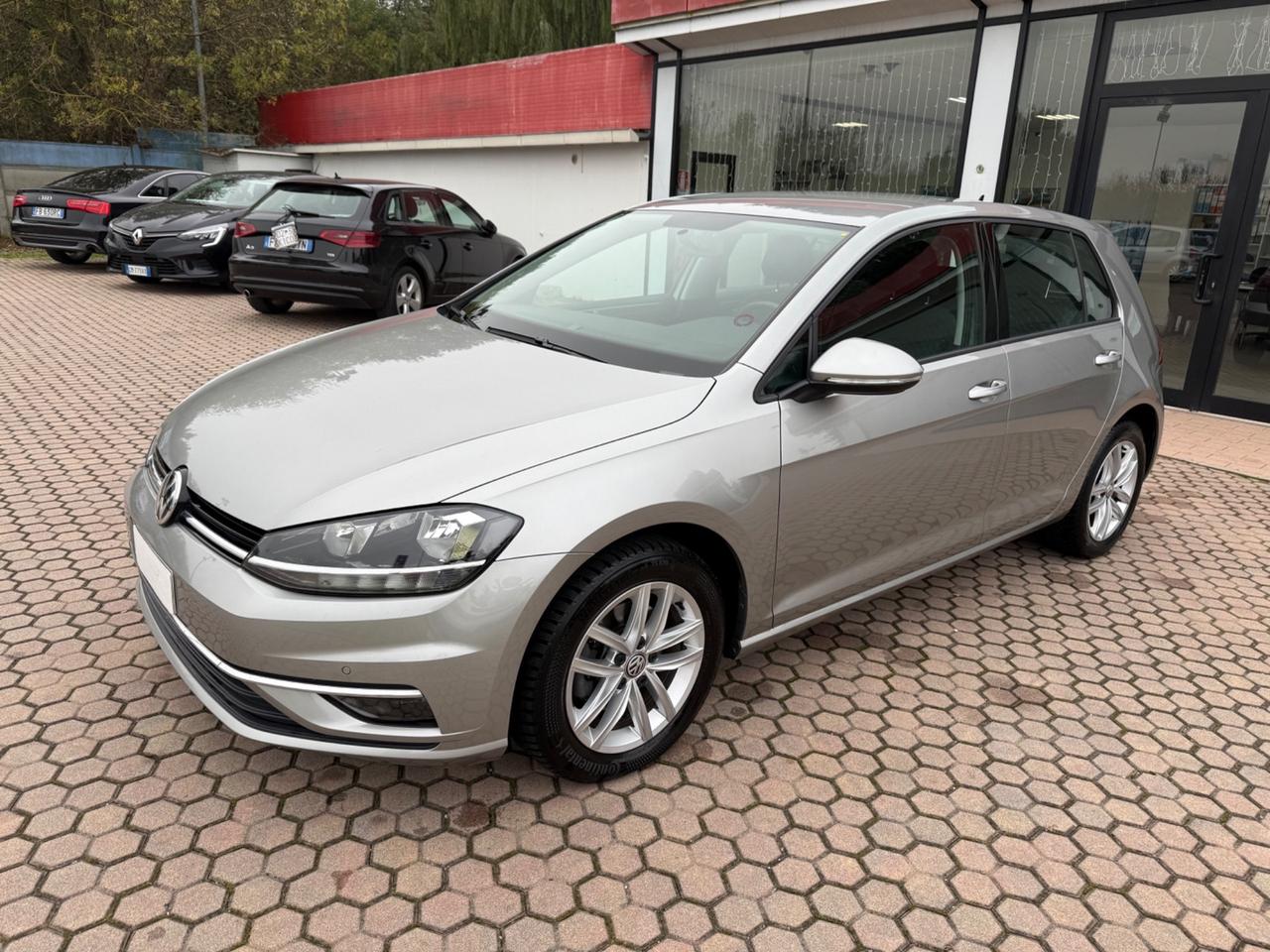 Volkswagen Golf 1.6 TDI 115 CV 5p. Executive BlueMotion Technology IN ARRIVO