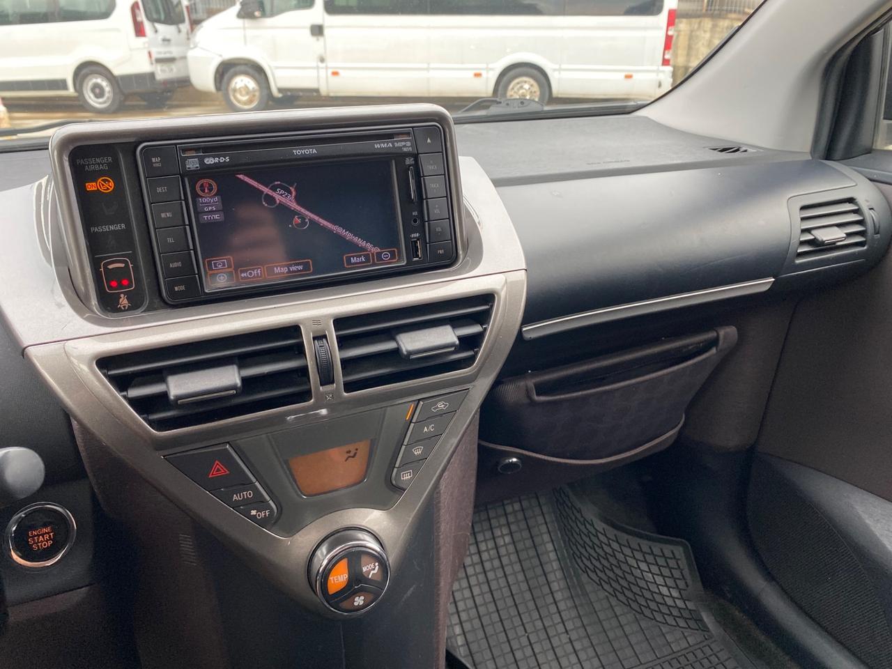 Toyota iQ 1.4 Diesel Full Optional
