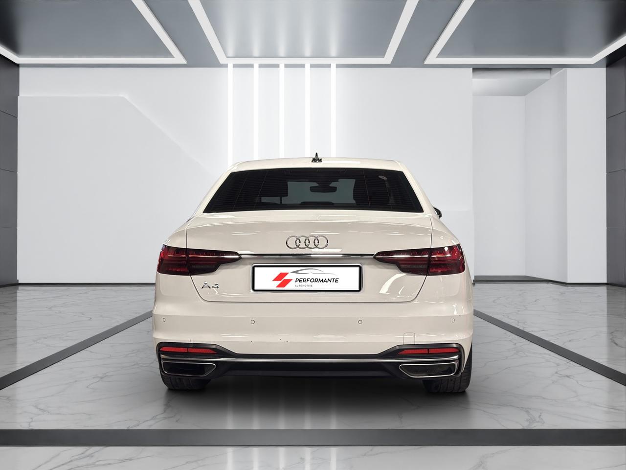 Audi A4 Berlina A4 30 2.0 tdi mhev Business Advanced 136cv s-tronic