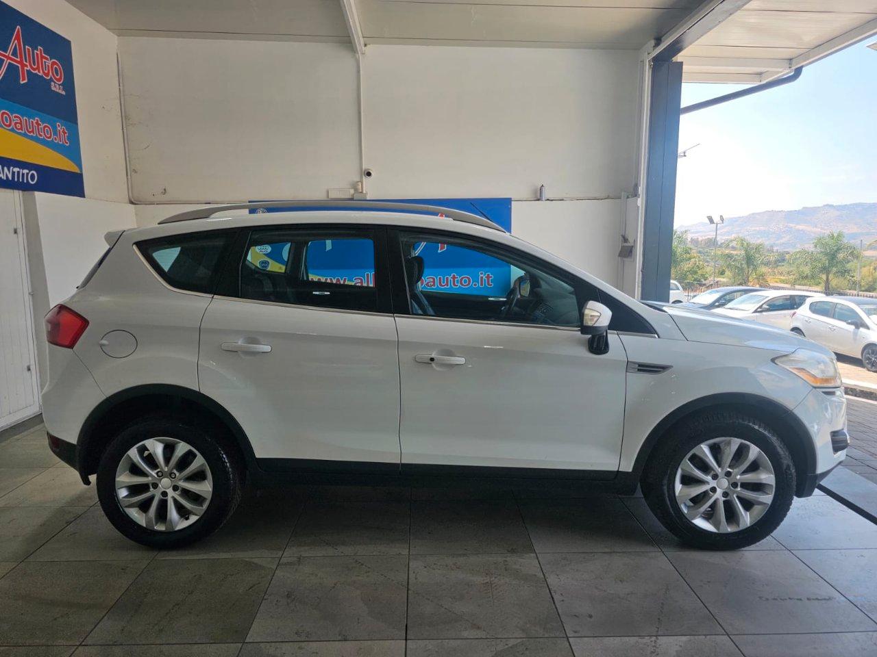 Ford Kuga 2.0 tdci + 4wd 136cv dpf *OFFERTA DEL MESE*