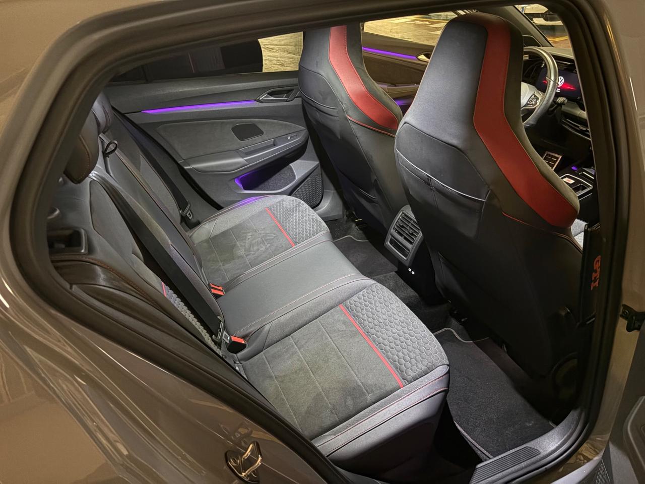 Volkswagen Golf GTI 2.0 TSI clubsport 300CV