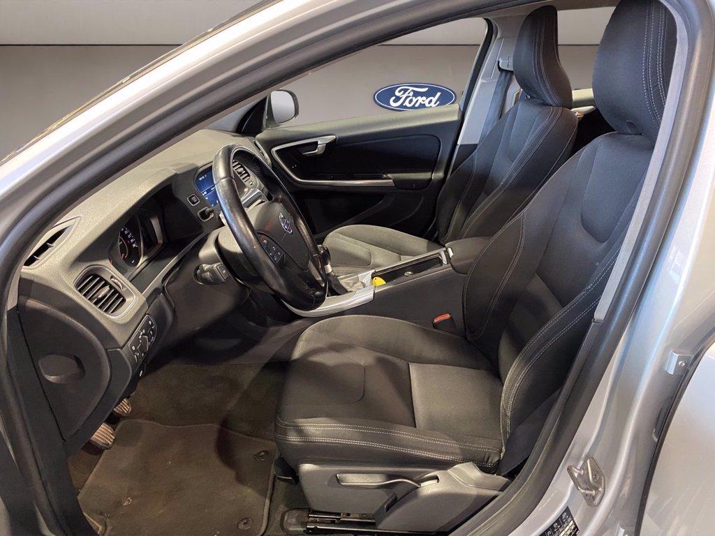 VOLVO V60 1.6 d2 Business del 2015