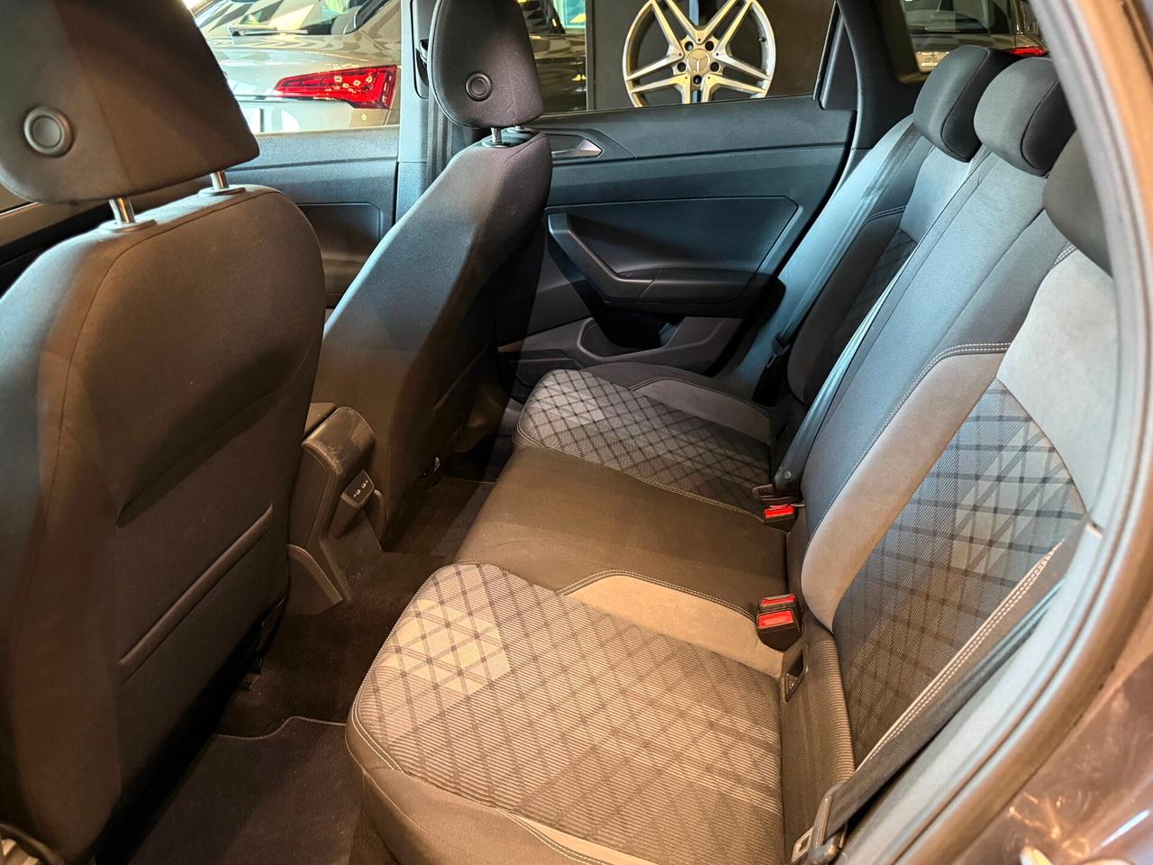 VOLKSWAGEN Taigo Taigo 1.0 TSI 110 CV R-Line