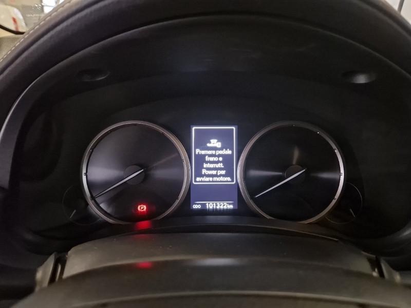 LEXUS NX 300h Hybrid Luxury 4WD