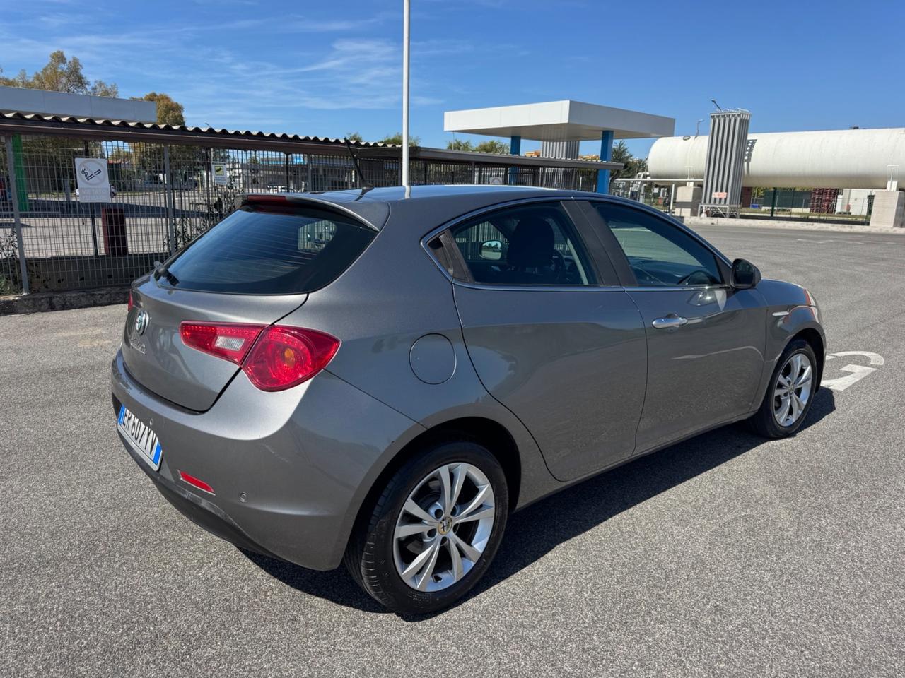 Alfa Romeo Giulietta 1.6 JTDm-2 105 CV Distinctive