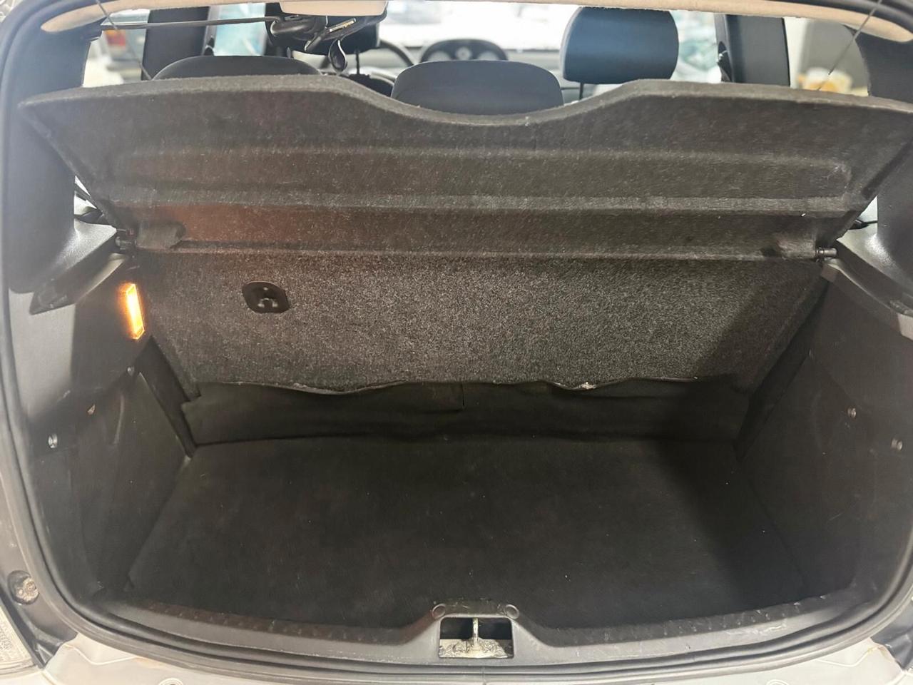 Lancia Ypsilon 1.2 Argento Moda Milano
