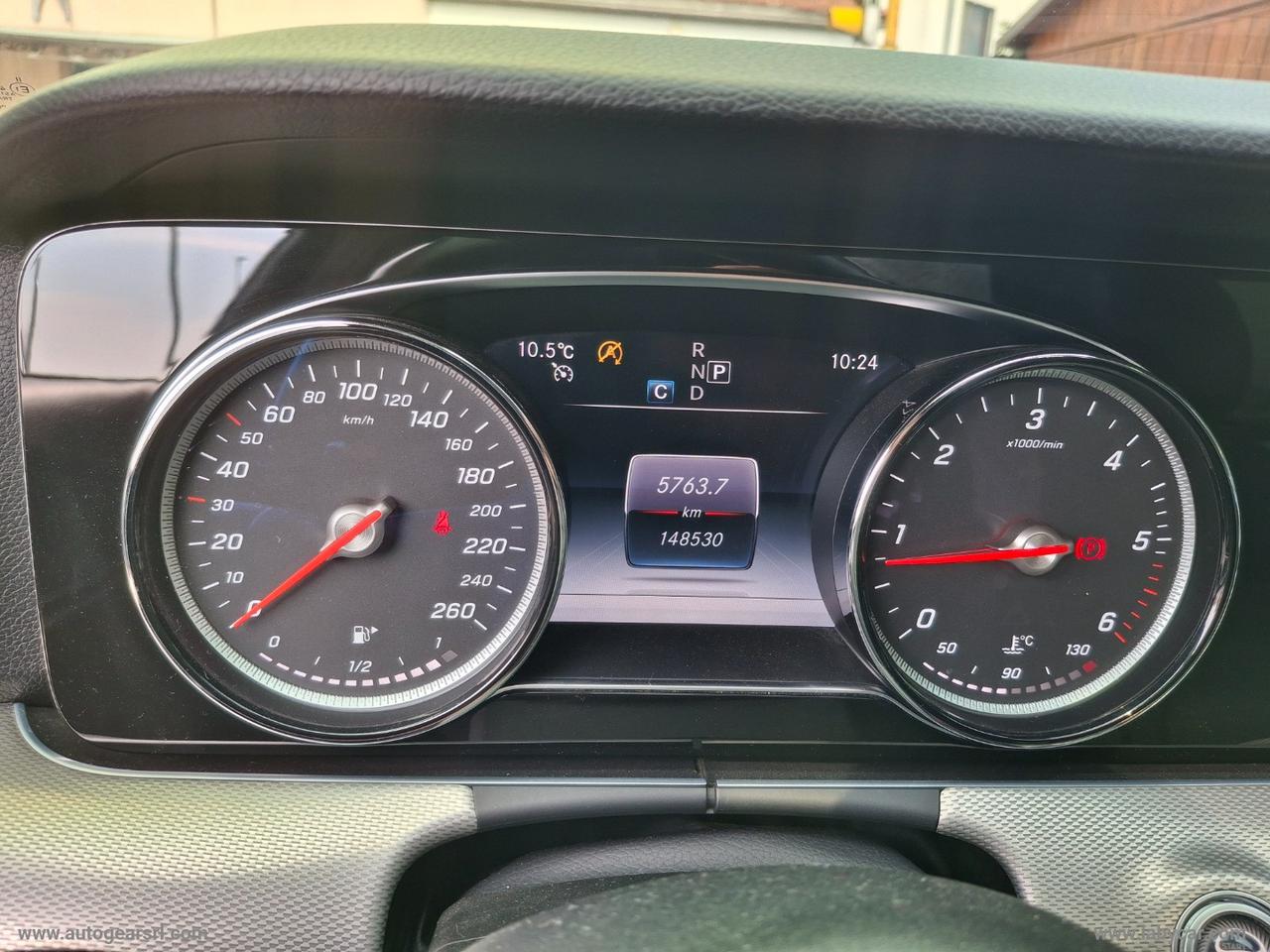 MERCEDES-BENZ E 220 d Auto Premium Plus