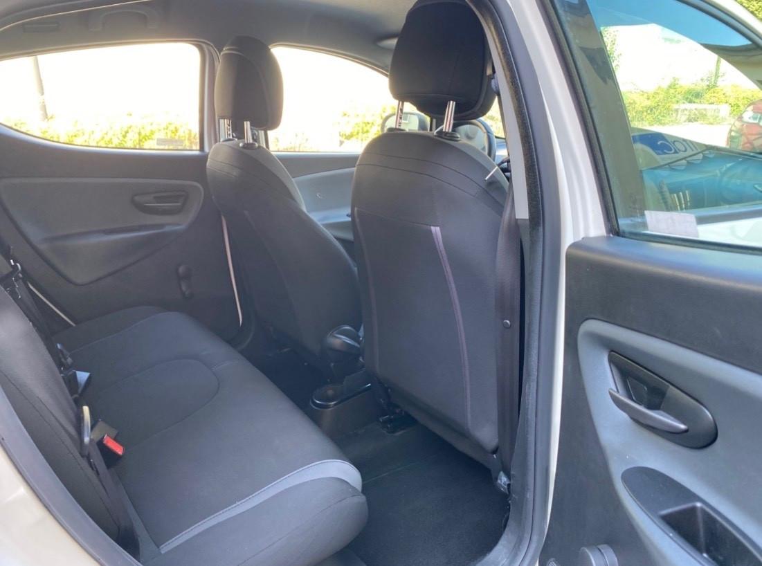Lancia Ypsilon 1.3 MJT 16V 95 CV 5 porte Platinum