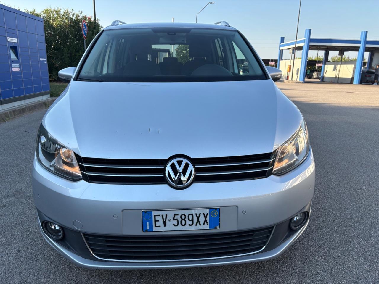 Volkswagen Touran 2.0 TDI 140 CV DSG 7 posti