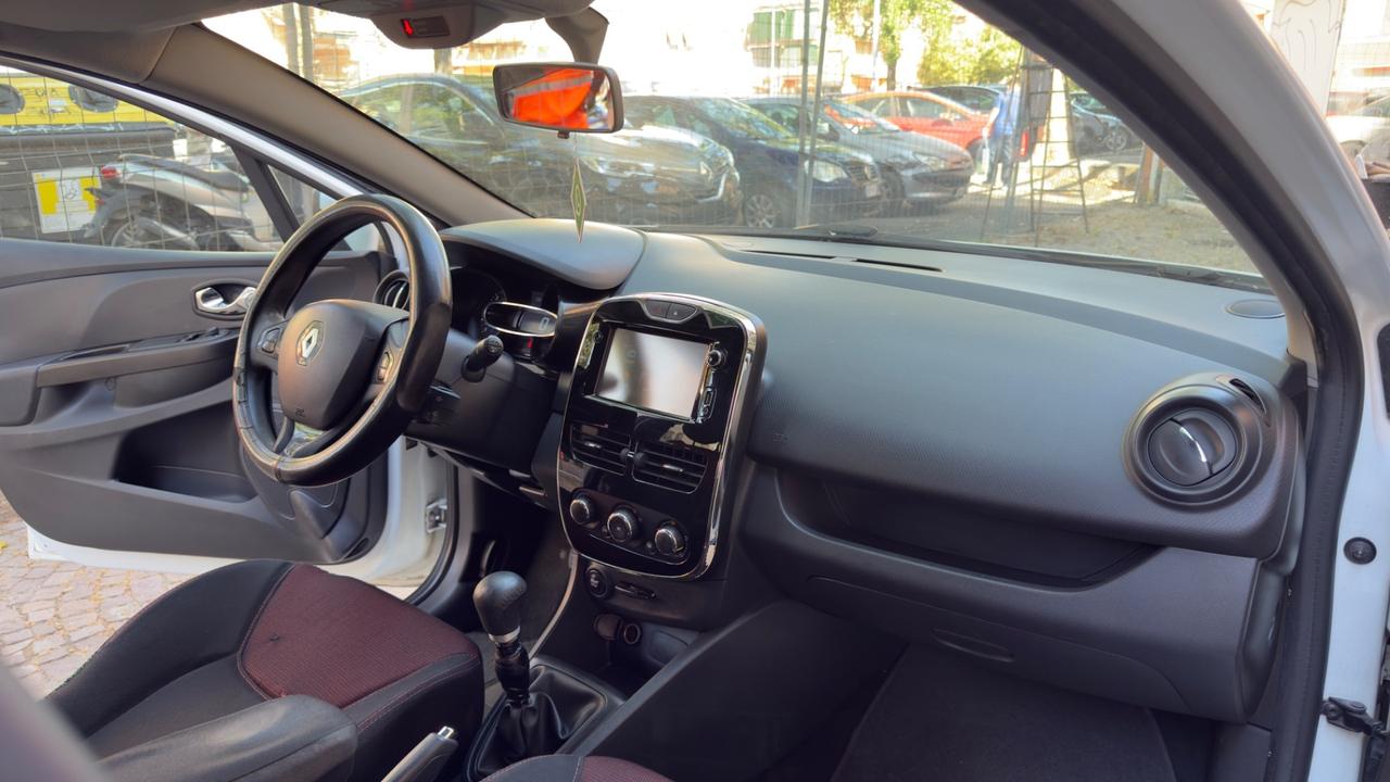 Renault Clio 1.5 dCi 8V 75CV 5 porte Costume National 2014