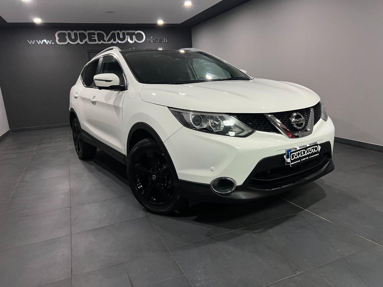Nissan Qashqai 1.5 dci Tekna 110cv E6 TETTO PANORAMICO