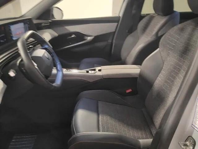 Peugeot 5008 Hybrid 145 e-DCS6 Allure