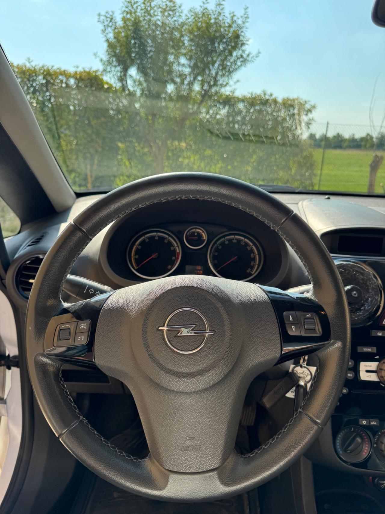Opel Corsa 1.2 5 porte Edition