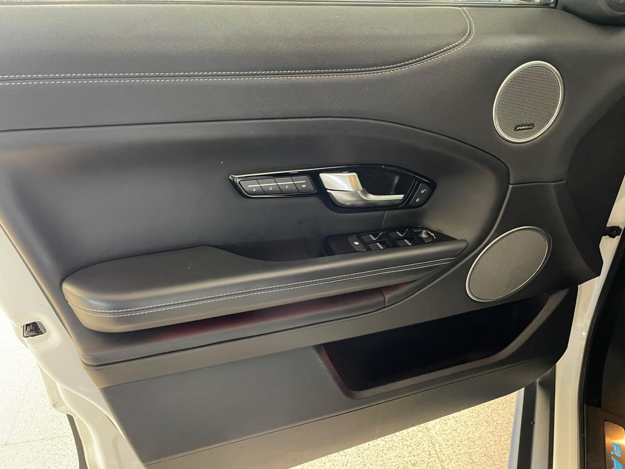 Land Rover Range Evoque 2.0 TD4 150 CV 5p. SE Dynamic