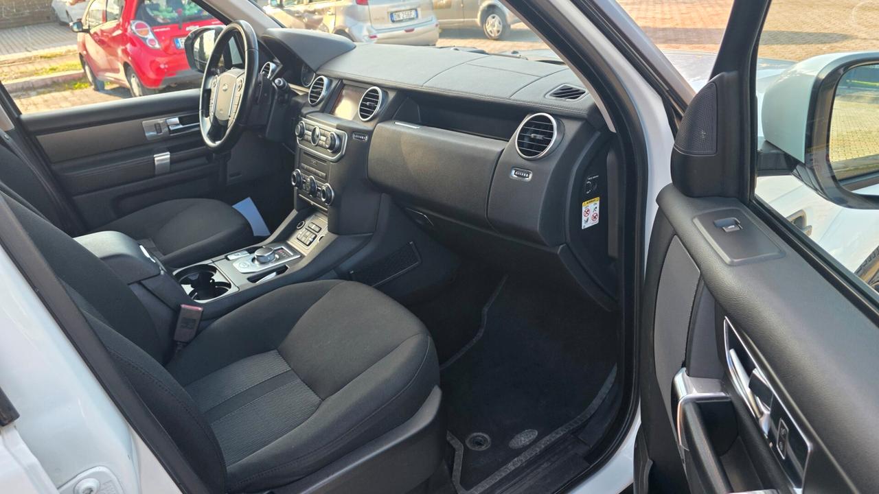 Land Rover Discovery 4 3.0 SDV6 249CV SE