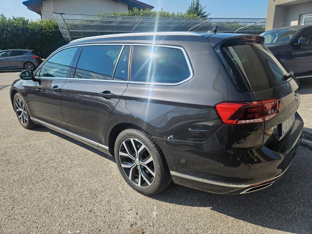 Volkswagen Passat Variant 2.0 TDI SCR 190 CV 4MOTION DSG Executive BMT