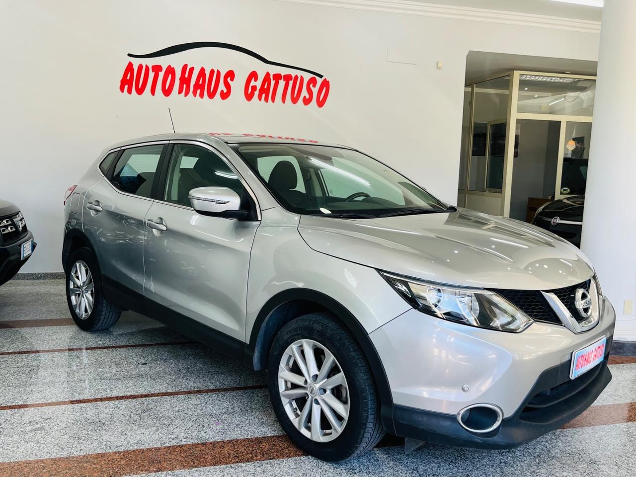 Nissan Qashqai 1.5 dCi Tekna 110cv anno 2015