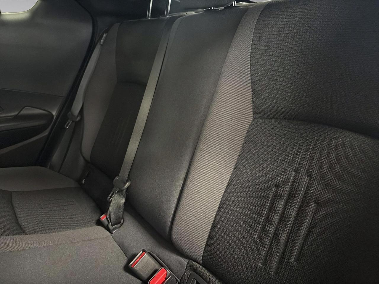 Toyota C-HR 2.0 phev Trend fwd e-cvt