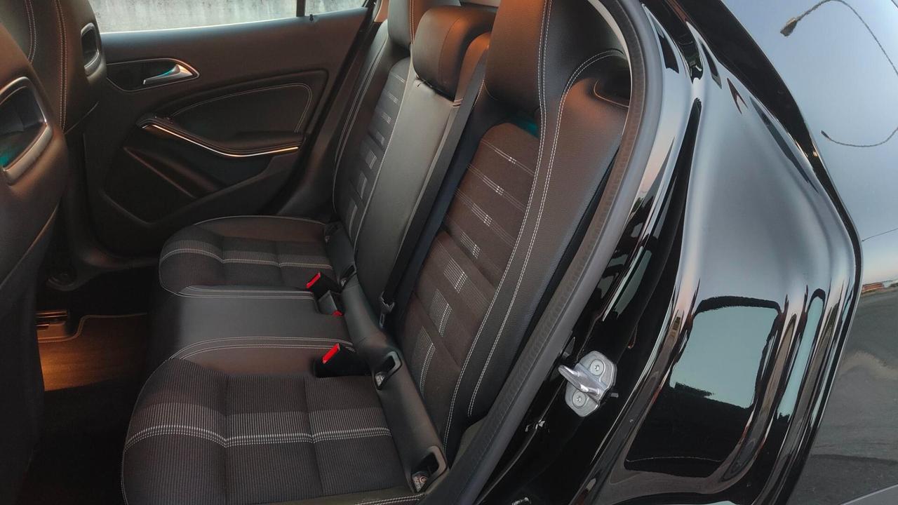 Mercedes-benz GLA 180 Sport