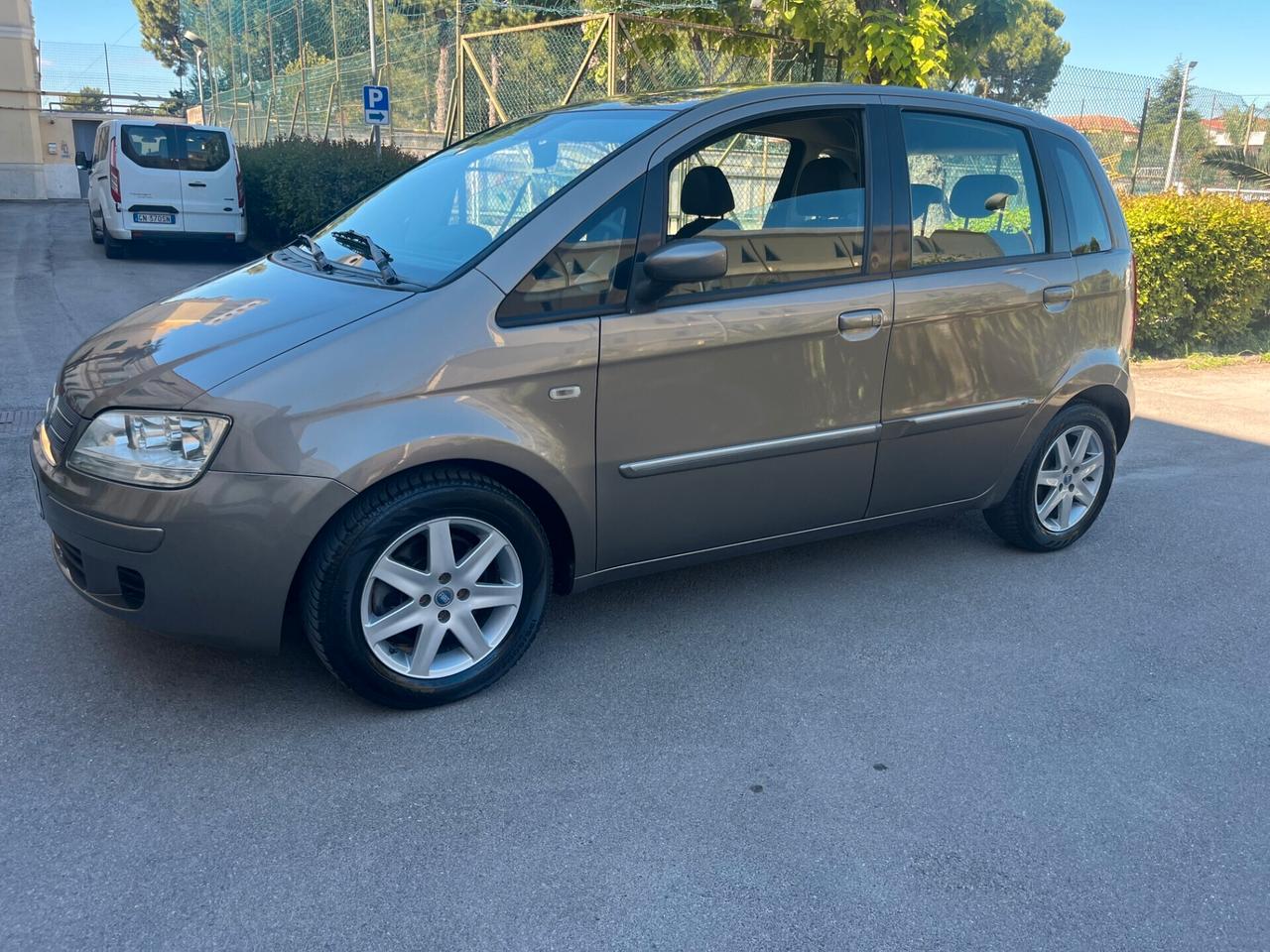 Fiat Idea 1.3 Multijet 16V 90 CV Emotion